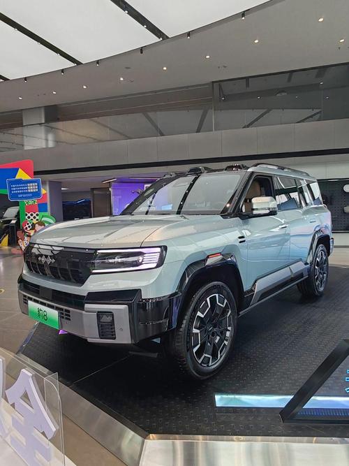 佛山188比亚迪方程豹硬派越野的爆款，英菲尼迪35周年与你共成长